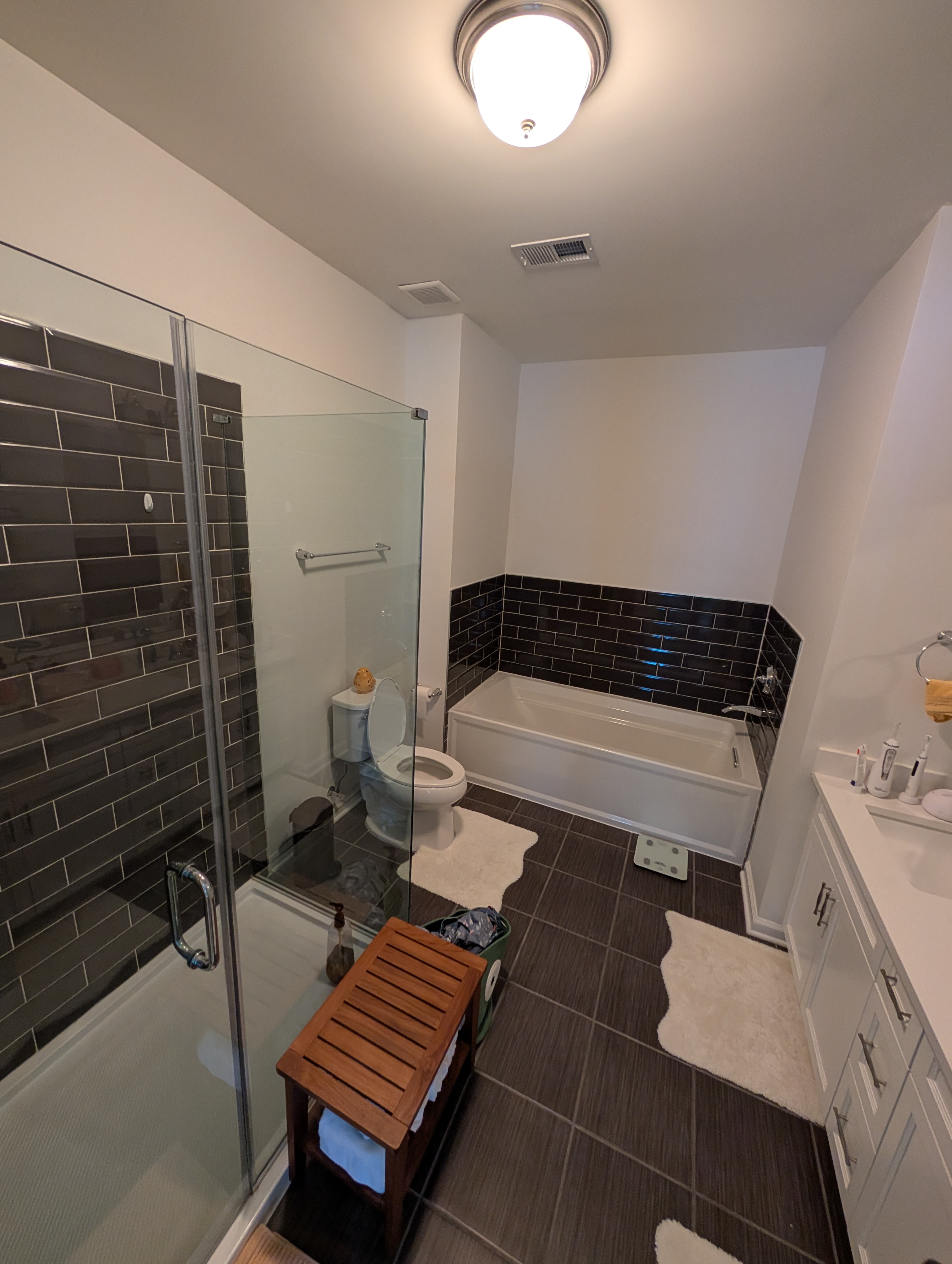 Primary ensuite bath